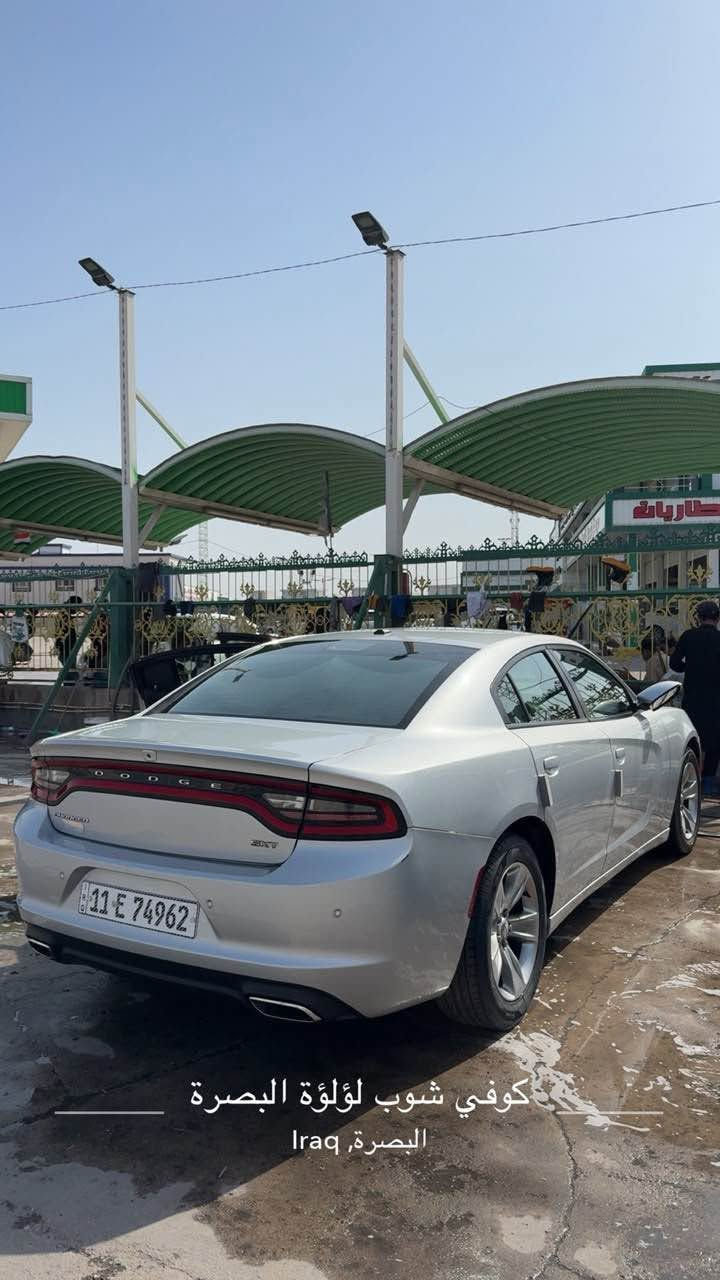 جارجر خليجي مديل 2021 
ممشى 72 الف
3.6 sxt 
كفاله عامه ماعده رصعتين 
عداد مالها 260
ما مشتغله خط سياره كلش جديده
داخل احمر 
سعره 260 بيها مجال 
للاستفسار 
مراسله عبر الواتساب 
***********
مكلف ؏ نشر البصرة, العراق
