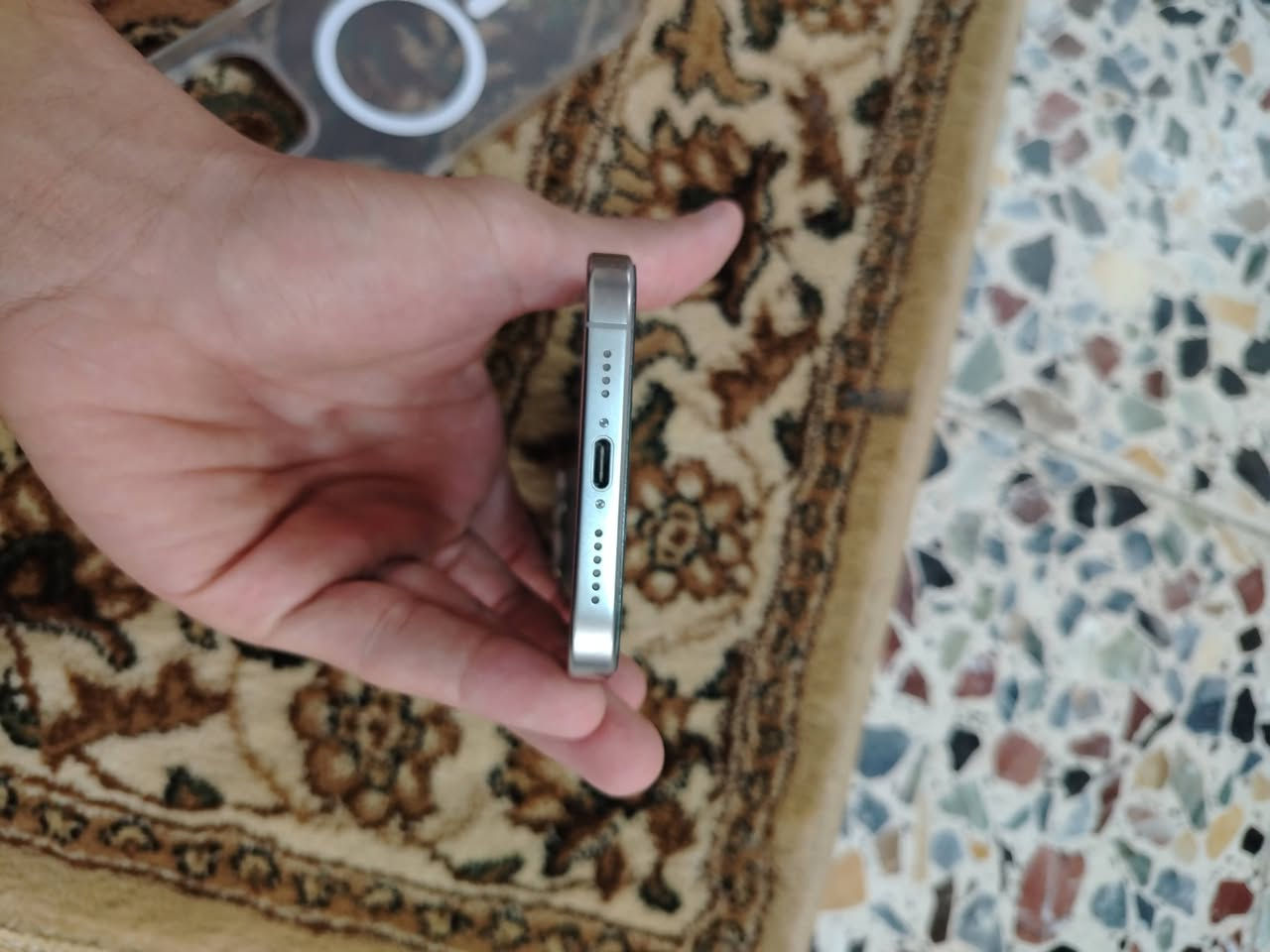 السلام عليكم ورحمة الله وبركاته موبايل ايفون 16 برو ماكس نضافة 100/100
والبطارية 100
دورات الشحن 185
السعر مليون و400
الشراي يتصل على خط
***********
المكان بغداد
