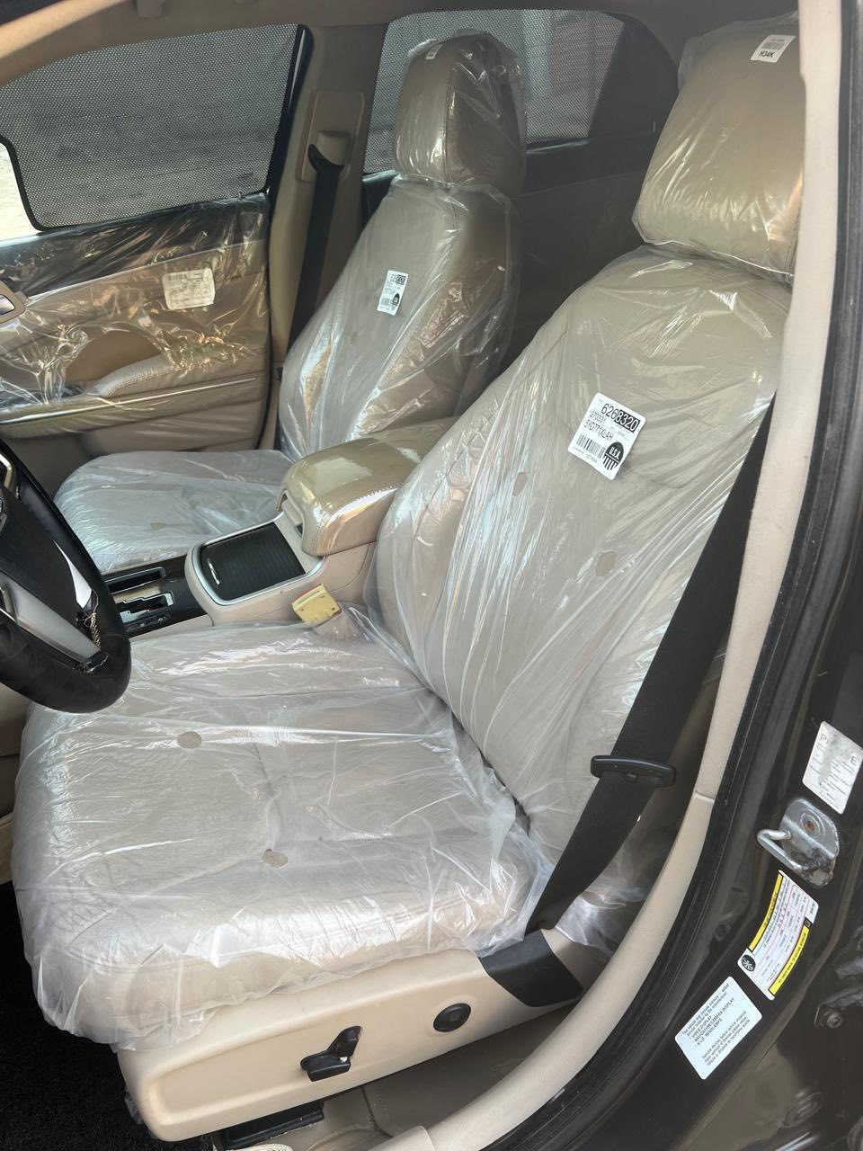 سلام عليكم اوباما وارد كندي داخل عسلي ويل مكسيكي بها صبغ الجاملغ الخلفي بس بس صبغ لا ضربا ولا بارد بس والباقي كفالا مديل 11 المكان بصر الجمهوريه السعر 140 وبيها مجال المو شراب لا يخابررقم صاحب السيارا موجود لا تراسل رجاان ***********
