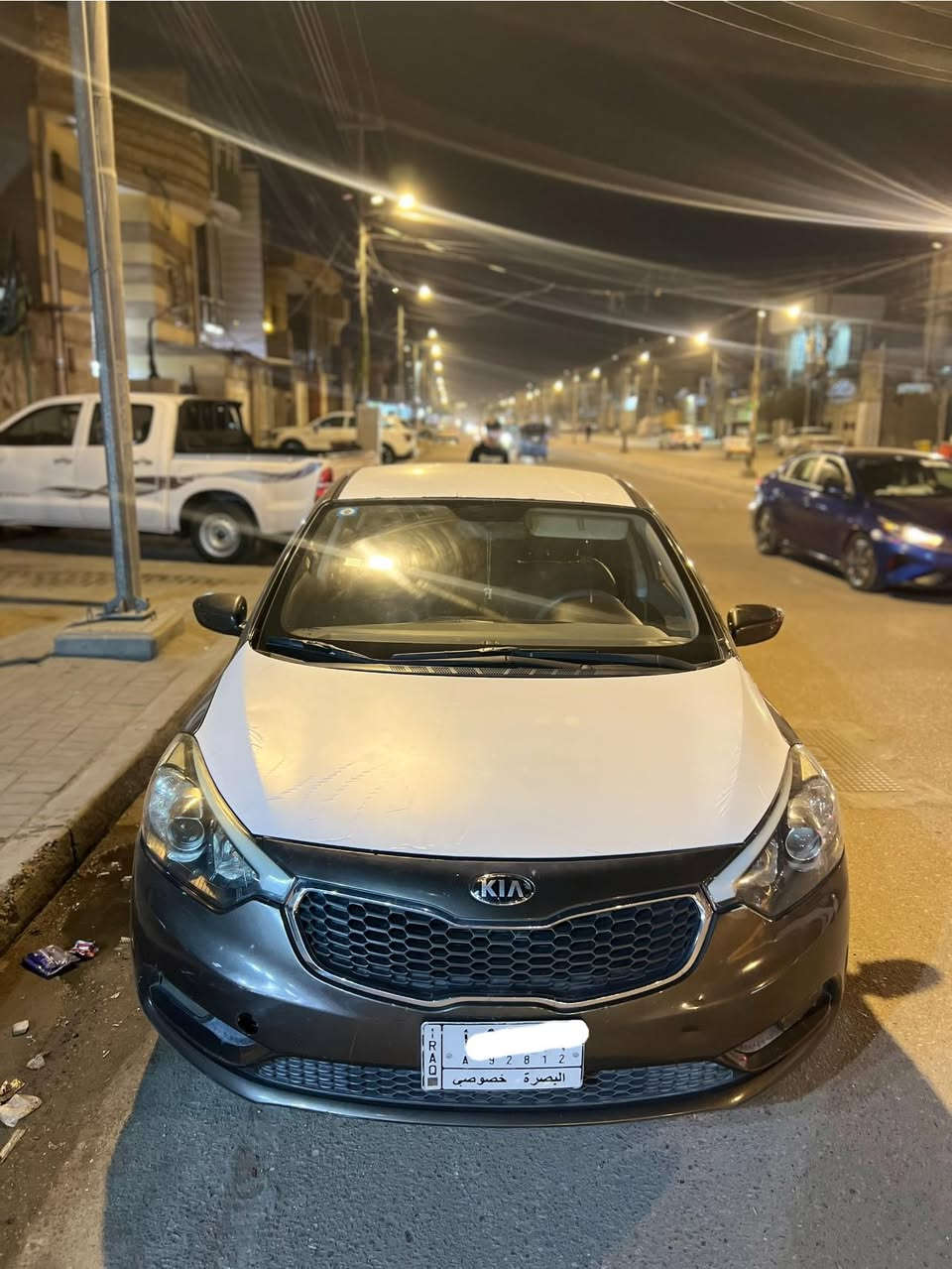 السلام عليكم
سيراتو 2015 خليجي مكينه 1600 مجفته بيها بارد بالجاملغ الأمامي جهة السايق اربع اصابع لا تبديل لا صبغ بيها جراد خفيف بالصندوك والقماره مشدودلها بصمه وتشغيل عن بعد وشاشه أندرويد السعر 110 الرقم ***********
