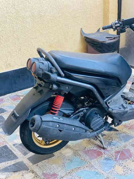 دراجه سكنس نضيفه وصور كدامك 
تجي تفحص  مكان حسينيه 
سعر ٩٥٠ وبيه مجال 
***********
