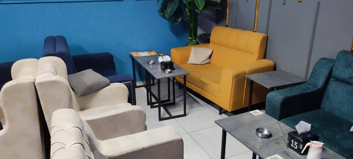 السلام عليكم من رخصة الادمن غراض كوفي للبيع للاستفسار 
*********** واتساب
