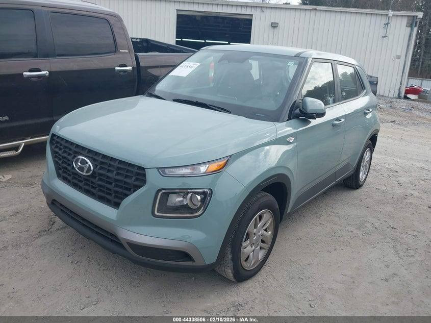 للبيع
2025 HYUNDAI VENUE SE
#شراء_جديد من المزاد  
الضرر والتفاصيل داخل الصور 
ترهم كتاب #ذوي_الشهداء او حرة 

للاستفسار الاتصال
 ***********
