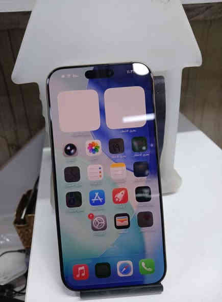 سلام عليكم ايفون ١٦برو ماكس البيع بطاريه ١٠٠  عدد دورات شحن٤٥ بعدا تحت ضمان شركه شخط واحد مابي مستخدم شهر عنوان بغداد تاجي ابو عظام *********** مليون و٥٠٠
