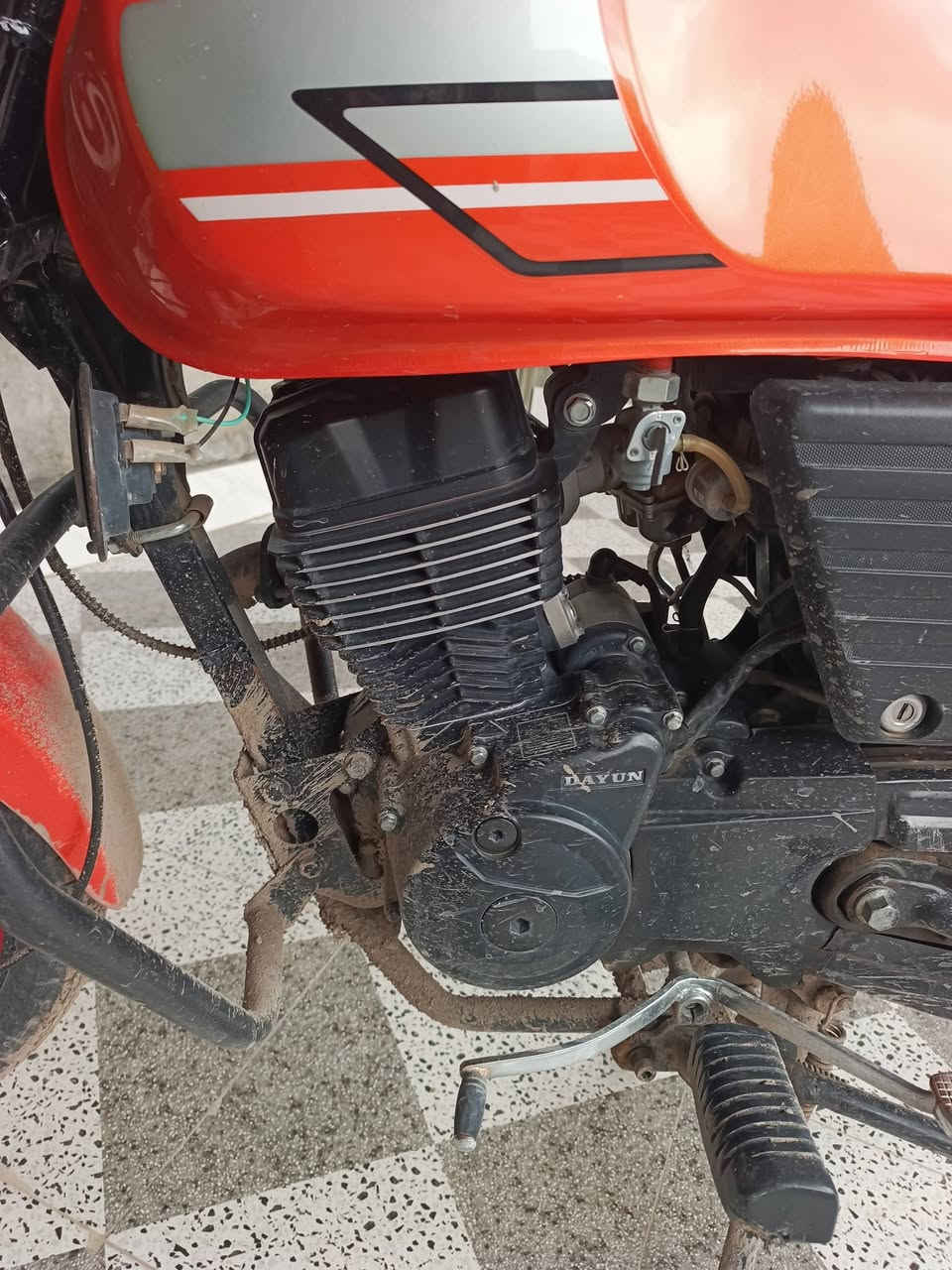 السلام عليكم دايوان موديل 2023اوراق اصولي دراجه حلوه وخير من الله مكانه ديالى ***********
