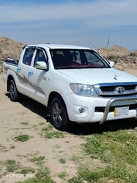 هايلوكس ٢٠١١ • مكفولة • تبريد شغال