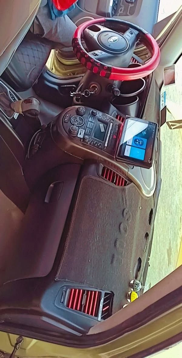 كيا سول
M2013

اجره صفراء  بغداد

وارد امريكي 

حادثها امريكا كما موجود بالسونار 

محرك دوش 2000

كير والصدر جيد 

 تدفئة تبريد 

تحكم ستيرن 

ايكو 

حساسات باب 

شاشة

سيبايه قمارة

منظومة غاز 

بأسمي  شرط تحويل ثاني والاتصال  واتساب ***********

والسعر 72
