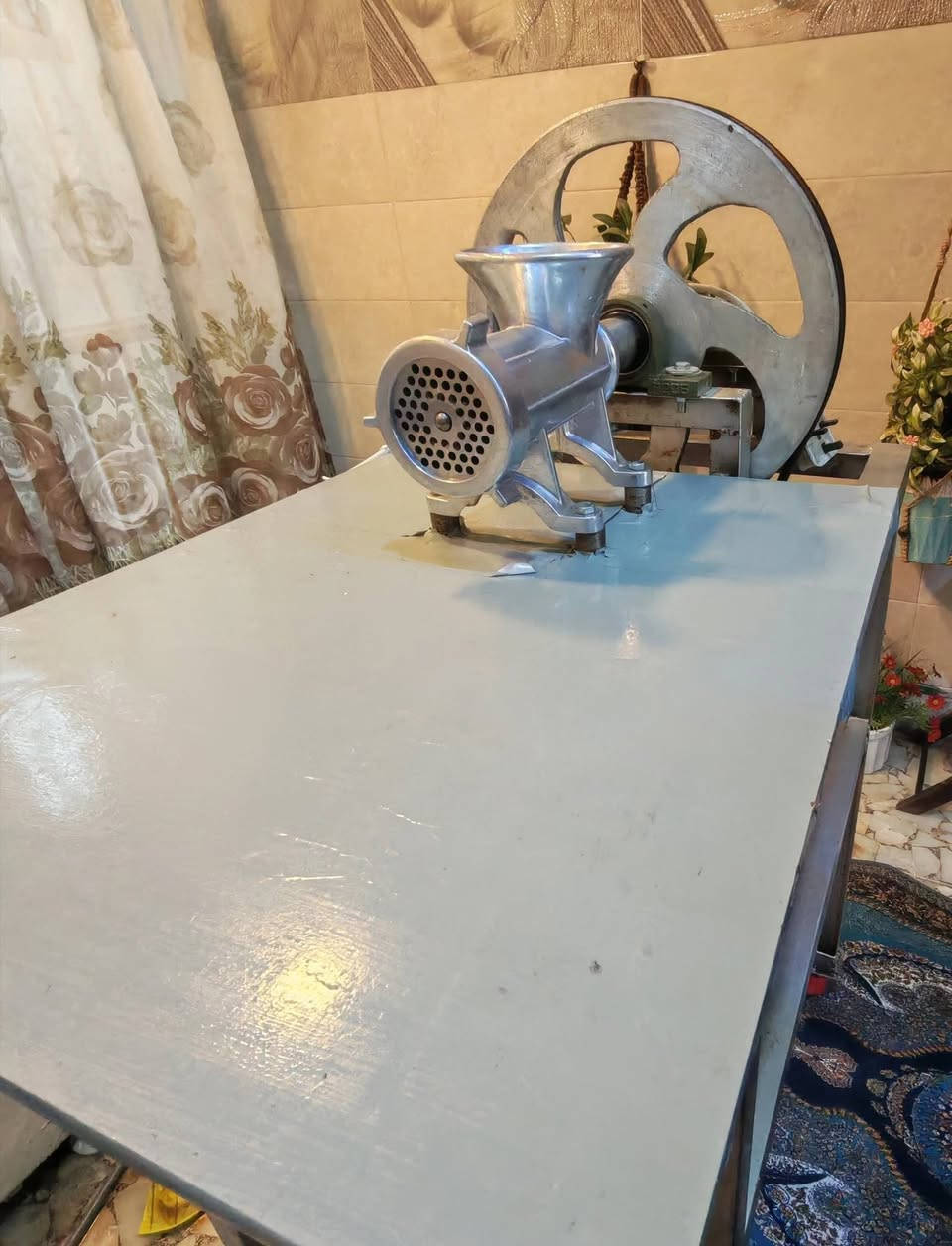 مكينة ثرم لحم استخدام قليل جدا ب300 وبيها مجال
حله نادر الثانيه
0771 801 6575 للاستفسار الاتصال على الرقم
