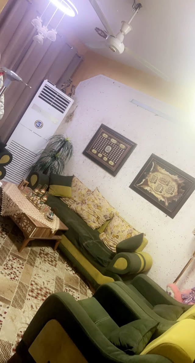 السلام عليكم عندي بيت بوب الشام مدخل معمل الغاز مساحته 75 واجهة 7 ونص سند 25 خدمات كامله سعره 42 وبي مجال


**إذا كنت صاحب هذا الإعلان وتريد حذفه لأي سبب، رجاءا أرسل رسالة إلى الدعم الفني**