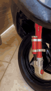 سلام عليكم ماكس عدله ١٢٠ مامفتوحه كفرات بلاد شلعه ومعدل  بيها تزويد خفيف صالنصه fm يدات رياضيه دبلات امامي خلفي  دواسات  السعر ٥٠٠ وبيها مجال ***********
