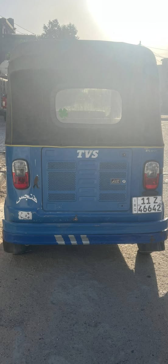 السلام عليكم تكتك tvs 20
رقم بغداد انكليزي تكتك نضيفه تايرات جديده كلشي بيها كامل وجديد مابيها اي نقص تكتك خير من الله  بيها صبغ جوه باب البنزين والبقاي صافي عنواني المحموديه السعر ٥ و٨٠٠ وبيها مجال بسيط للاستفسار ***********
***********
متواجد فيس
