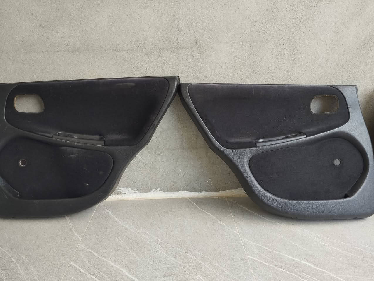 بەرگی دەرگای ئۆپڵ ئاسترا ***********
