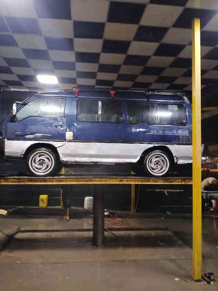 السلام عليكم سياره هونداي مديل 94 كير مكينه اكسل كفاله السنوية 29 مصفر عارضه 30 وبيه مجال حك الجيه رقم التليفون ***********
