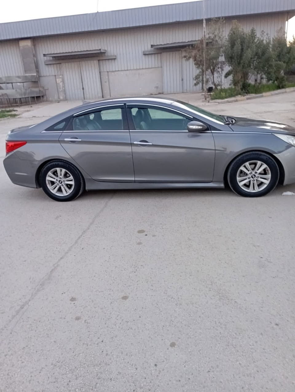 سلام عليكم 
سوناتا 2014
رقم كربلاء حادثه جاملغ وبنيد وباب الصدر 
امريكي السياره ماشيه 160
كير حداديه تبريد كله مكفول السياره باسمي 
مكاني بابل وسعره 105وبيه مجال 
للاتصال على الرقم ***********
