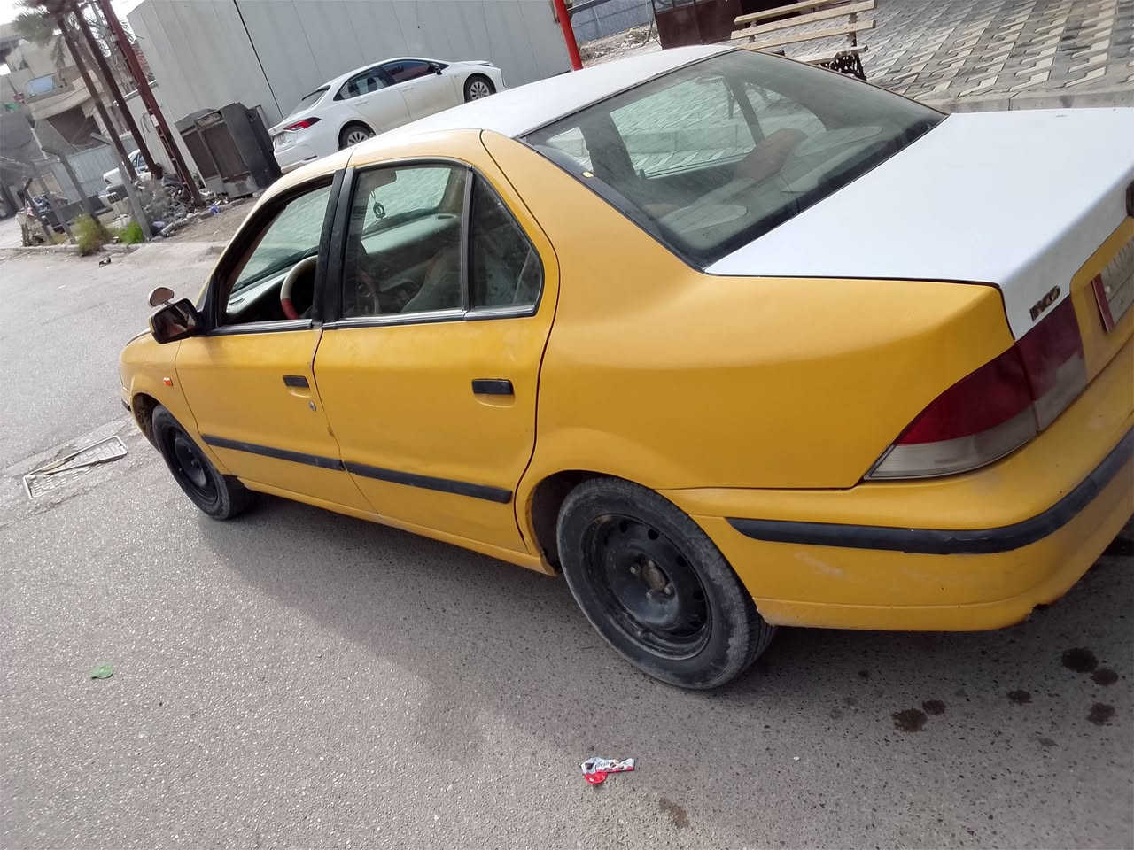 اسلم عليكم سمند موديل 2011 للبيع السياره خير من الله بس الداخل ايرادله ترتيب السعر 28 التفاصيل على***********
