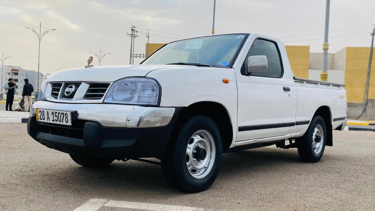 السعر 102 للاستفسار *********** نيسان تك موديل 2013 مكفوله من الضربة شاصي مكفول مكينه وكير مكفولات تبريد ثلج حداديه جديده تخم تاير السيارة جديده وجاهزه ما بيه أي نقص مكانه كربلاء
