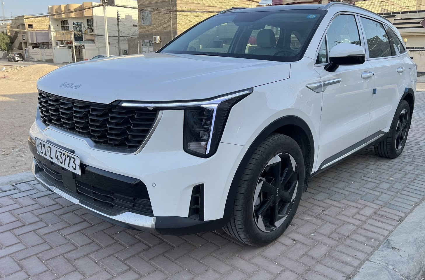 سورنتو خليجي موديل 2024
عداد المسافة 2000 كيلو متر 
مكفولة كفالة عامة بحالة الشركة فول مواصفات 
السعر 335 وبيها مجال 
للاستفسار / *********** المكان كربلاء شارع المخازن
المواصفات :......................
حجم المحرك 6سلندر 3500
سقف بانورامي
صندوق كهربائي
كاميرا خلفية دوارة
حساسات امامية وخلفية
بصمة تشغيل وابواب وجنطة
مثبت السرعة
مرايا جانبية كهربائية
نوافذ كهربائية اوتو 
شاشة ديجتال 
مقاعد كهربائية
عدد المقاعد 7
6 وسادة هوائية
المصابيح الأمامية والخلفية  LED
داتا شو 
أبل كاربلاي
رادار
توقف ذاتي Auto Hold
سايد بريك بصمة 
نظام نزول المنحدرات 
شاحن لاسلكي
ستائر خلفية
وضعيات القيادة Drive mode
منقي هواء
التبريد منفصل مناخين لمس
3قطع تبريد 
مانع الانزلاق و ABS
