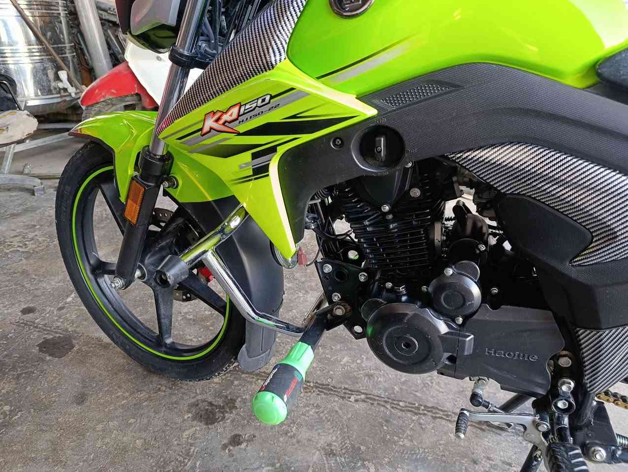 السلام عليكم هاوجي بطح 2023 مسجل لوحاته انكليزي لون اخضر كلش جديد  السعر 18 ونص وبيه مجال للاستفسار على الرقم ***********
