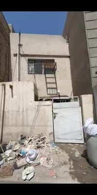 بالمشتل يم الخمسة • ٥٠م • طابق ونص