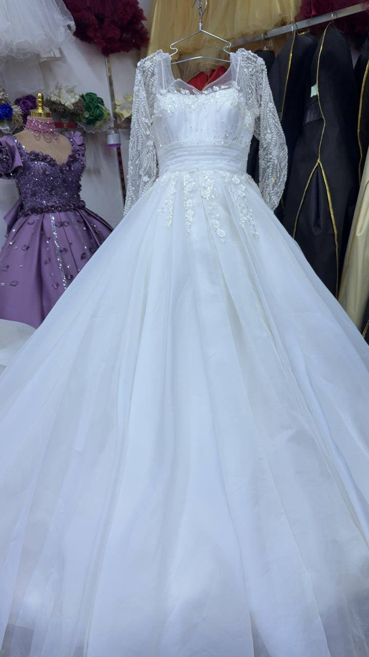 بدلات زفاف  للبيع انضاف اخو الجديد 💓
للاستفسار *********** واتساب 🌷
متوفر توصيل للجميع المحافظات  💞
