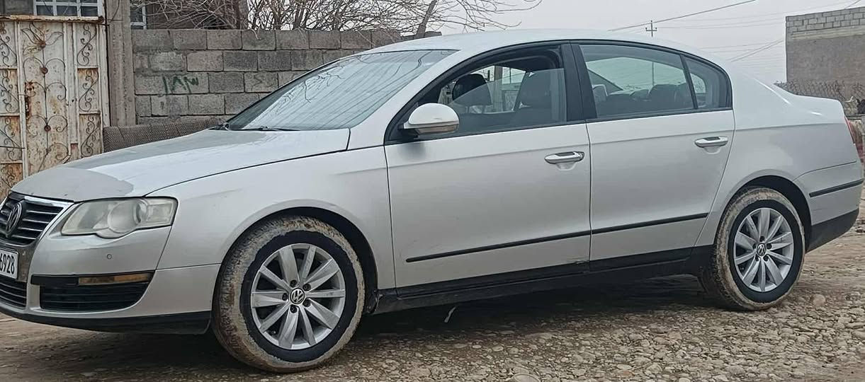 سياره جيتا لليبع رقم دهوك انكليزي شرط الوكاله ول تحويل  بدون حادث فقط البندين مصبوغ بصمه قطعتين تبريد شرط التبريد ثلج ول تدفئة 2011  هندبرك دكمه السعر 90وبيها ***********مجال مأكان السياره موصل الأيمن للتواصل
