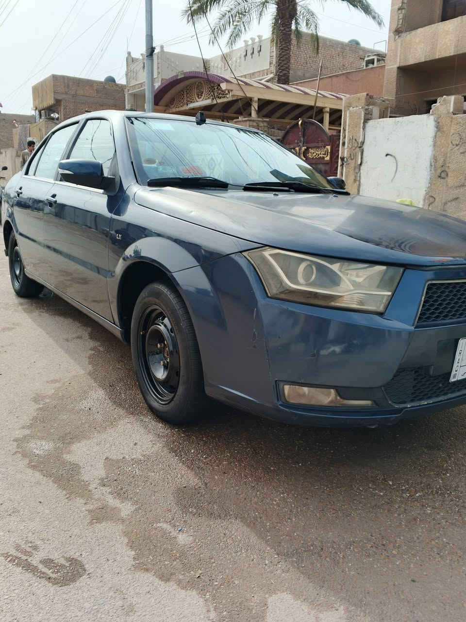 السلام عليكم للبيع سمند دنا موديل 2018 كفاله عامه 
رقم بغداد حره  
صدر امامي وخلفي جديد تخم تاير جديد 
 كير كفاله تبريد ثلج 
تحكم استيرن شاشه كاربلي كراسي كهرباء ايرباك عدد2
السياره مصفره غرامات ماشيه 80 الف حقيقي 
مكاني بغداد الشراي يتصل ويدلل ***********
