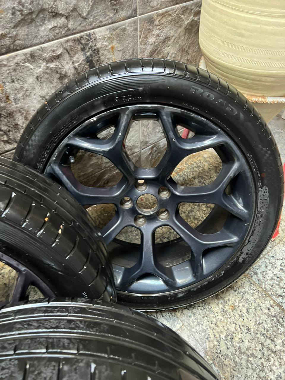 تخم ويل أوباما او جارجر حجم 20
اخو الجديد مابي لا تعديل ولا غيرها بي تخم تاير رودكس ماشي بي اقل الشهر يعني هم جديد السعر المطلوب
(900000) دينار عراقي للاستفسار الاتصال على *********** غير متواجد على الانترنت
علما ان تخم الويل تفصيخ
