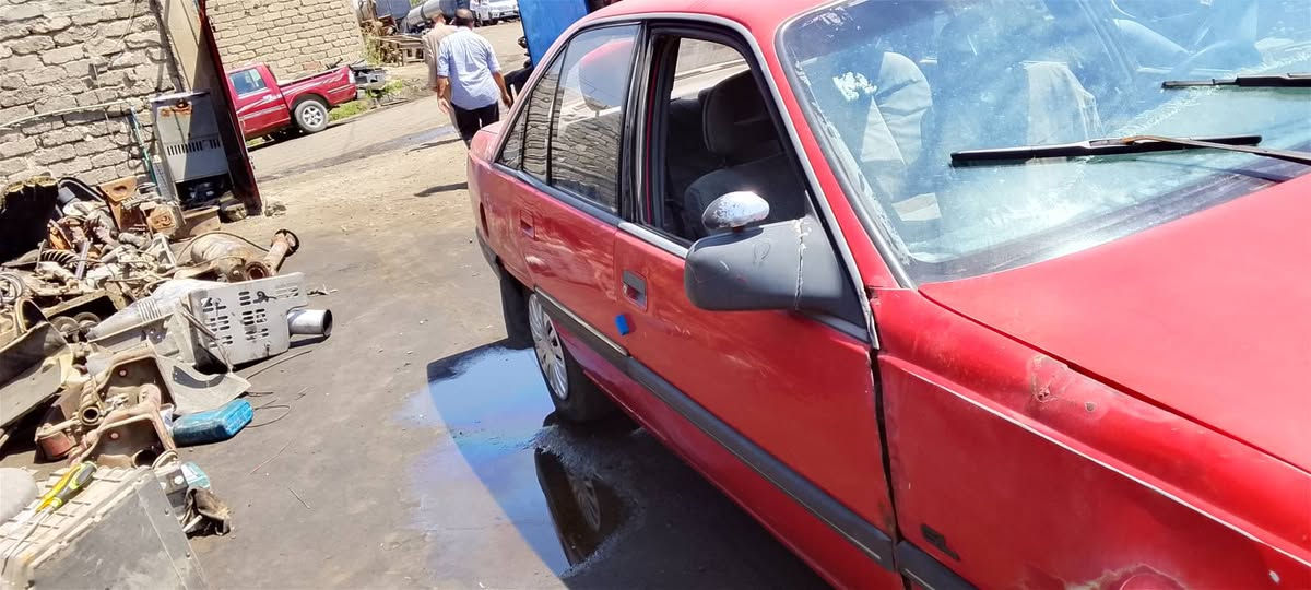 السلام عليكم سياره اوميجا 20 للبيع رقم فحص كركوك ثانويه خضراء السعر 10 وبيها مجال بسيط الاستفسار اتصل على هذا الرقم ***********.      ***********
