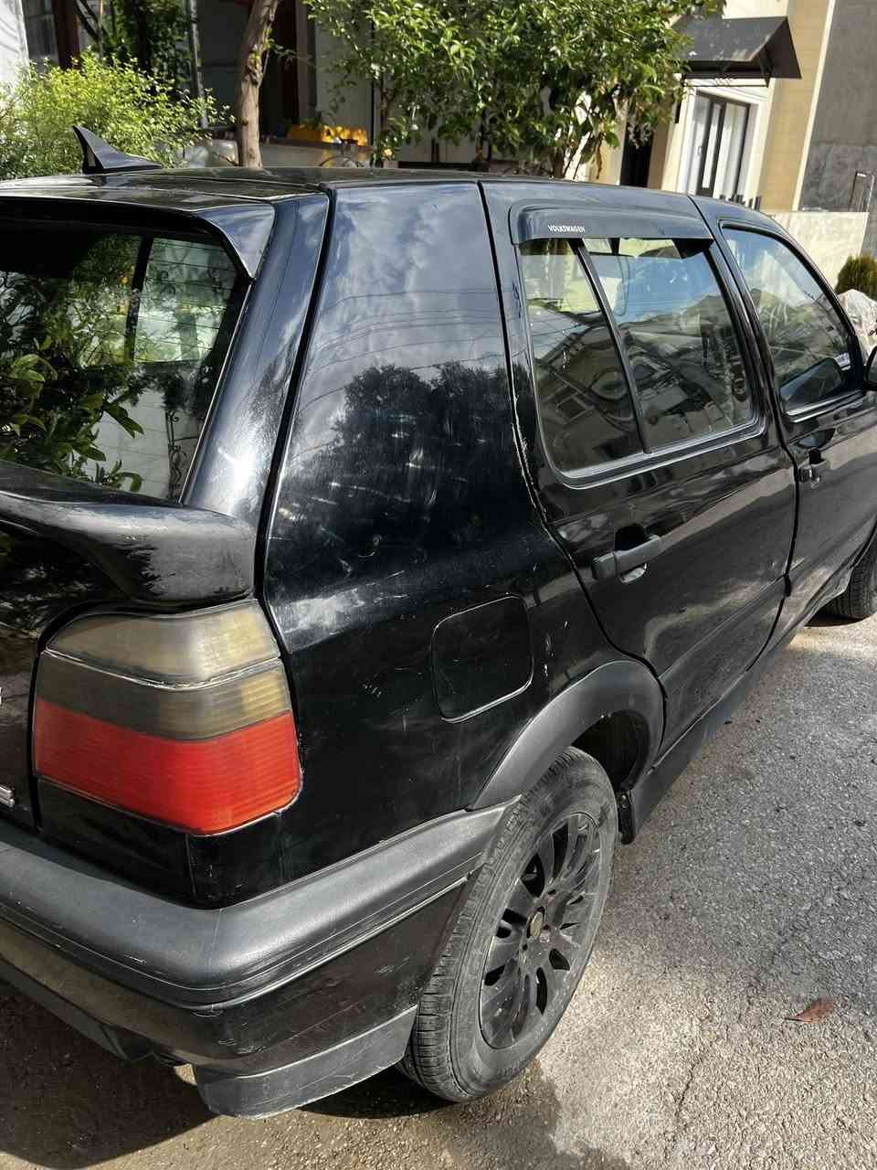 السلام عليكم
للبيــع ...
Volkswagen Golf.MK3
موديل 1994 .
مكينه 4 حجم 1.8 .
كير عادي 5 نمر .
مواصفات :-
سلايد .
جام كهرباء .
تبريد شغال تدفئه .
ويل كب حجم 14 .
السياره بدون نقص بدون صبغ بلاديه بدون حادث.
تخم تاير جديد ، صدر امامي خلفي جديد ، مشط ستيرن جديد ، بطاريه جديد ، منظومة تبريد كله جديده .
الهزه منتهيه.
السنويه شهر الثالث نتهت .
رقم بغداد الماني
مكان السياره سليمانيه
السعر المطلوب 39 وبي مجال
للاستفسار واتساب ***********
