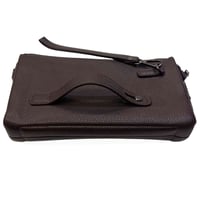 حقيبة جلد أصلي • بني داكن • قفل معدني