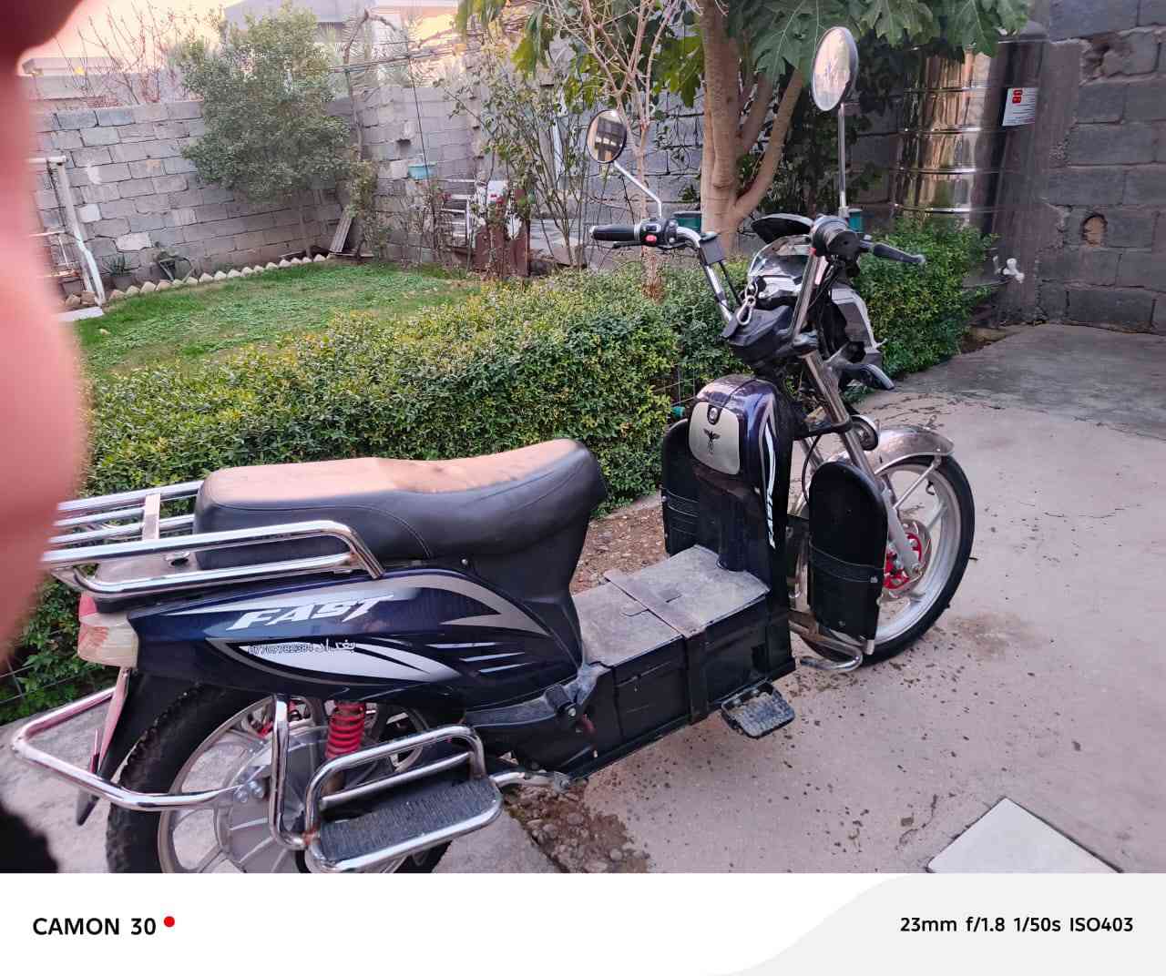 سلام عليكم دراجه شحن نوع هارلي للبيع فول نضافه بطاريات يقرن 10ونص وعل فحص السعر خاص او ***********
