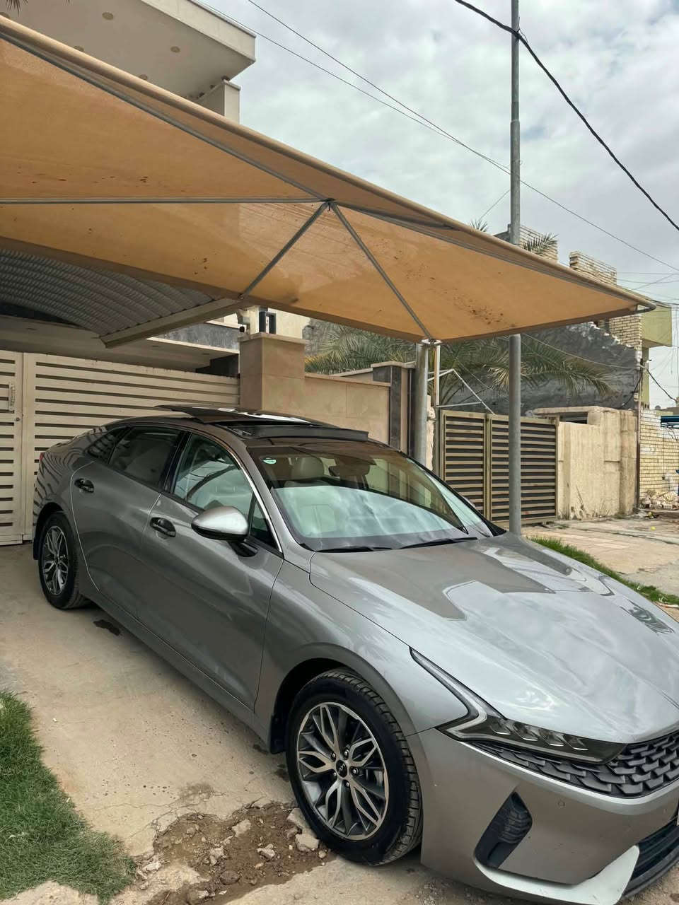 السلام عليكم 
Kia K5

2023 
خليجي فقط بارد بالبنيد بسيط وباقي كفاله

شركه نم 
رقم اربيل باسمي 
بنوراما 
بصمه + بصمه ابواب
محرك 2000 دوش
كرسي كهرباء
كراسي جلد
شاشه 
كامره خلفيه
حساسات
هندربيك بصمه
انضمه قياده 
ماشيه 27 الف 
تحكمات ستيرن جهيتن
اوتو هولد
تدفئه وتبريد بالكراسي
تبريد بيانو
شاشه اعطال 
تبريد قطعتين
لايت زينون اربع عدسات
مانع انزلاق
اشاير بالمري
جنطه ذكيه
بك لايت لد

السيارة بعدها. بالضمان تبديل الدهن بالشركه وصيانه بالشركه ابدل شركه اكدال

مكان السيارة بغداد حي الخضراء 

***********

سعر  215 وبيها مجال بسيط بغداد, العراق
