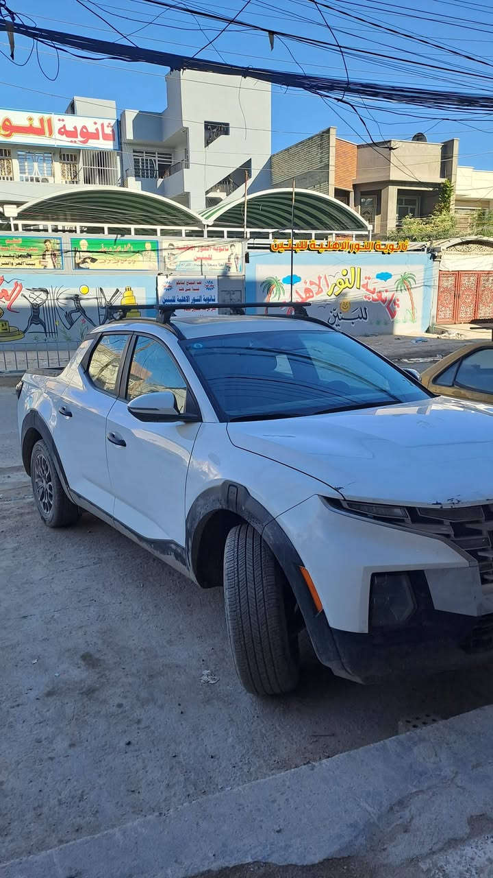 السلام عليكم اخواني العزاء عن اذن الأدمن المحترم سياره سانتا كروز موديل 24 رقم بغداد دولي بأسمي ماشيه 25 سياره حلوه فول مواصفات فتحه تشغيل عن بعد هيترات بلكشنات رادار كير 8 نمر محرك 2500 عادي باب خلفية كهرباء حساسات امامي وخلفي بيها هوايه موصفات بعد سعر 190 وبيها مجال عنواني بغداد لمين ثانيه ***********
