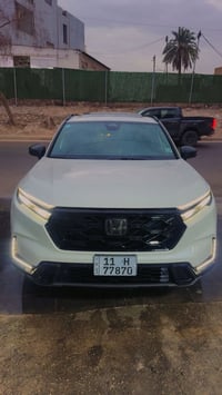 هوندا هايبرد cr-v sport  موديل 2025 ماشية 10,000 فول مواصفات 1/1  كلين...