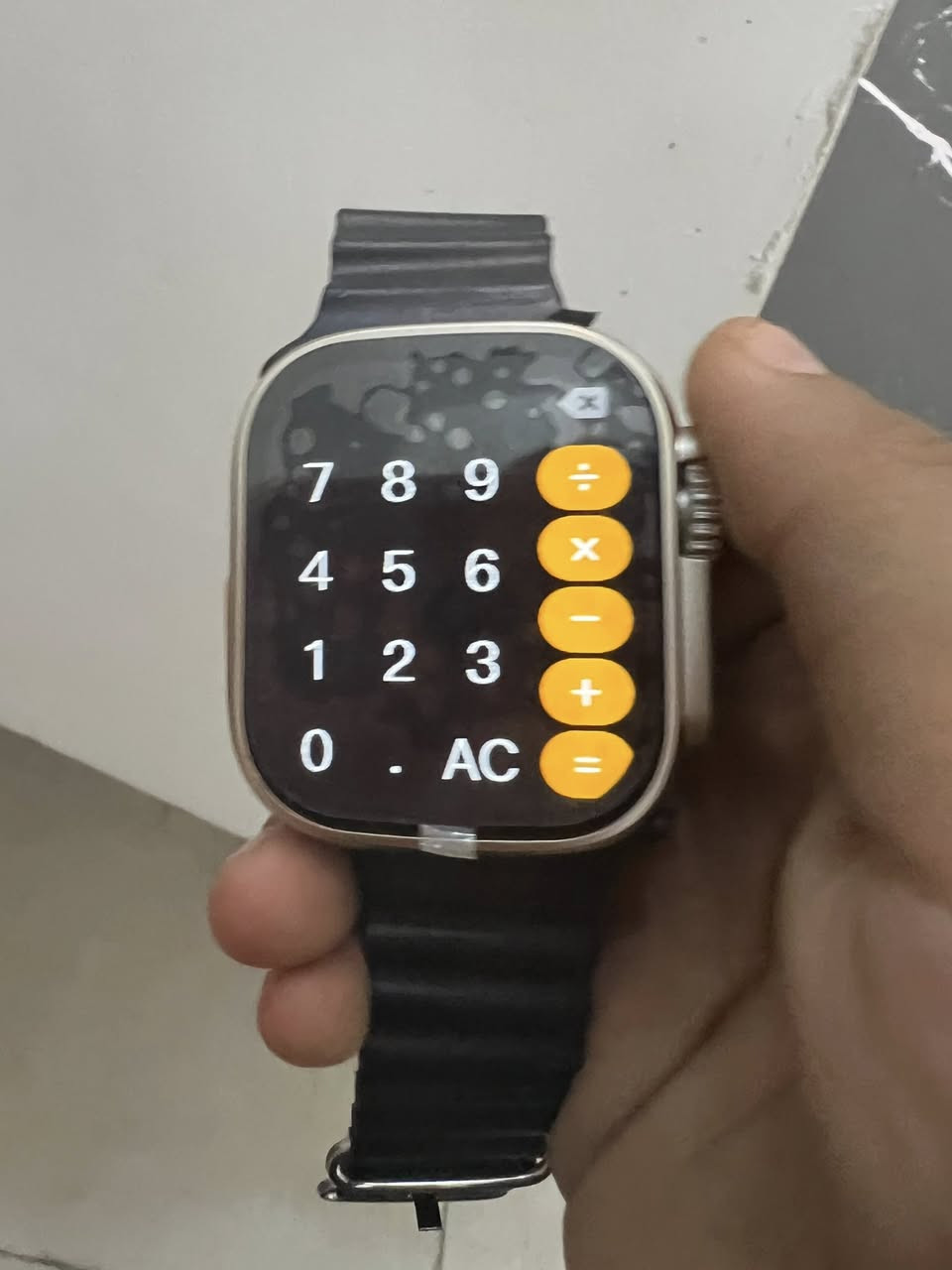 السلام عليكم شباب ساعه. لبيع بارحه أشتريها بس مستعجل للبيع رقم***********. السعر ١٥
