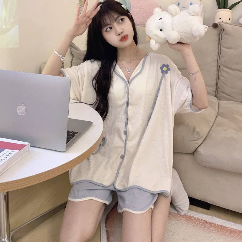 تراك خامة قطن 
موديل كوري
٣ قطع 

قياس يلبس وزن ٤٥ ل٨٠
سعر ٨  الاف


**إذا كنت صاحب هذا الإعلان وتريد حذفه لأي سبب، رجاءا أرسل رسالة إلى الدعم الفني**