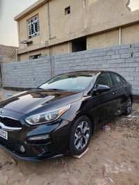 فورتي للبيع موديل 2021  ماشيه 74 رقم أربيل  بأسمي تحويل مباشر حادث جام...