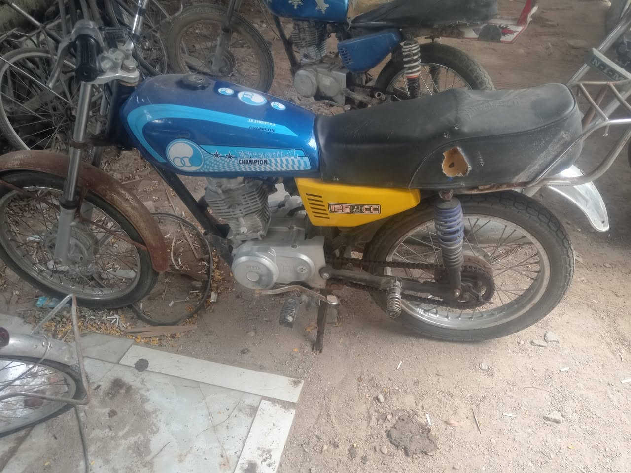 دراجه يراني أدوات مكفوله السعر خاص مكاني العكيكه ناضم كرمت حسن ***********
