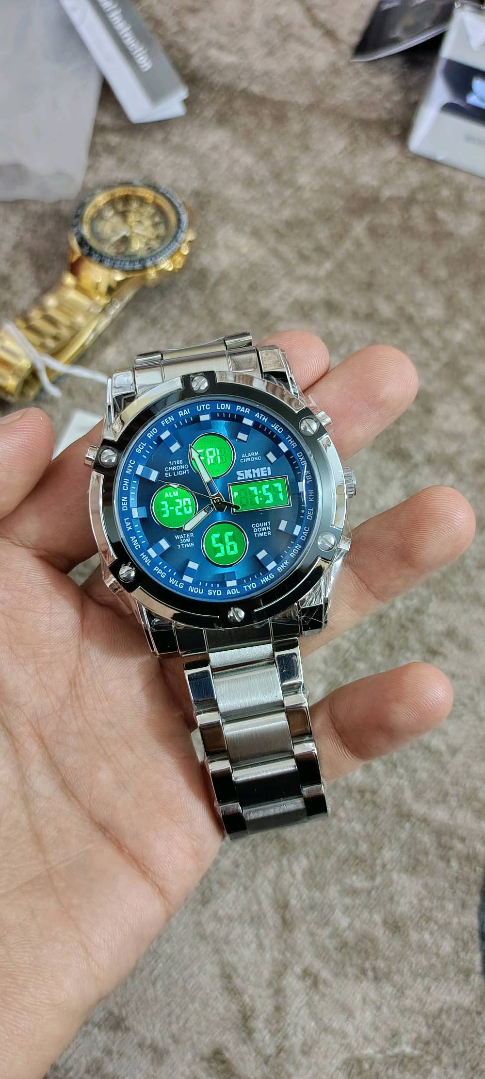 -- سكمي -- أصلي -- SKMEI --
-------------------------------
دبل تايم عقارب و الكتروني
تاريخ يومي شهري
عقارب لامينوس
ستوب ووتش
اسماء الأيام
إضائة ليلي
سير حديد
منبه

(بطارية)

الوزن 165 غرام
القطر 46 ملم

السعر 30,000 دينار والتوصيل مجانا لكل المحافظات

👇للحجز مراسلتنا على الواتساب👇
            ***********