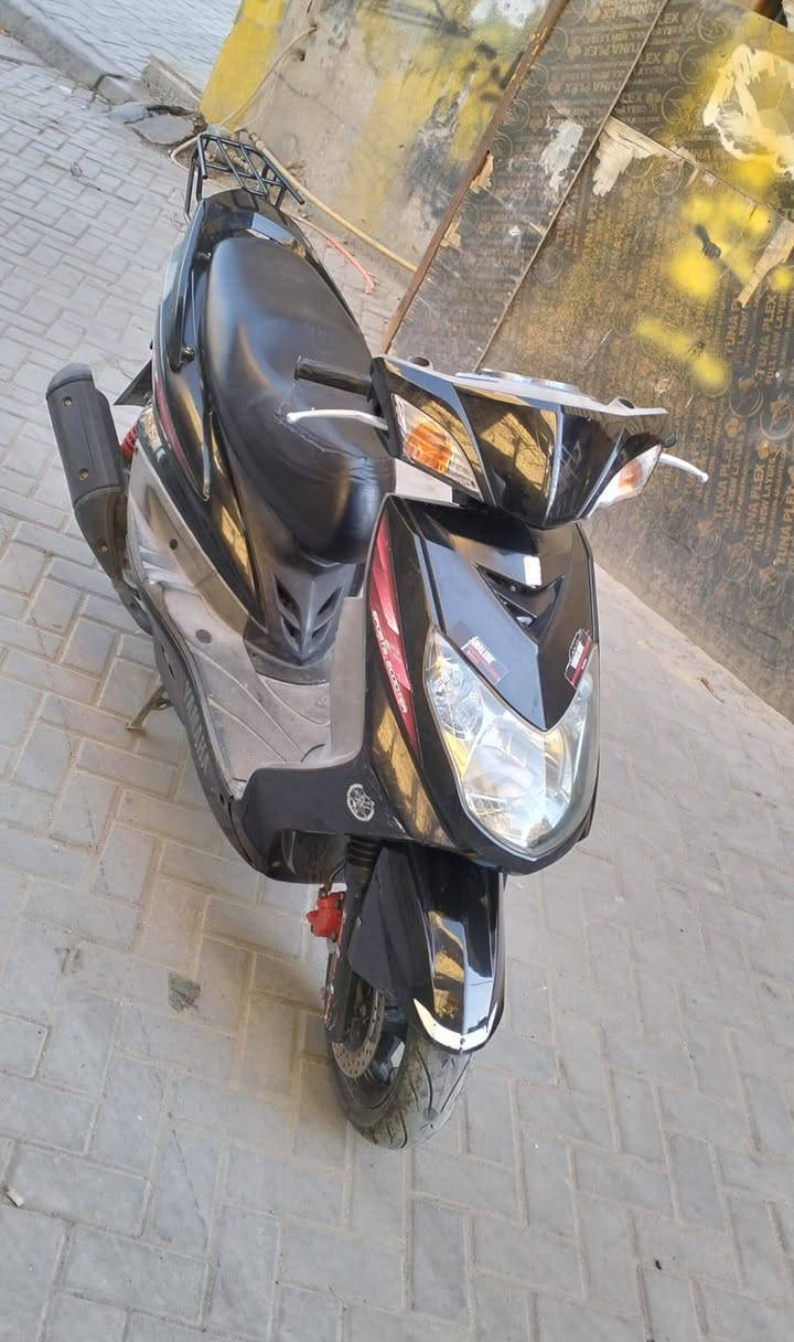 سلام عليكم
سكنس فحل كابريتر دراجه جديدة كلها بلاديه سعرها 800 مكاني بغداد***********
