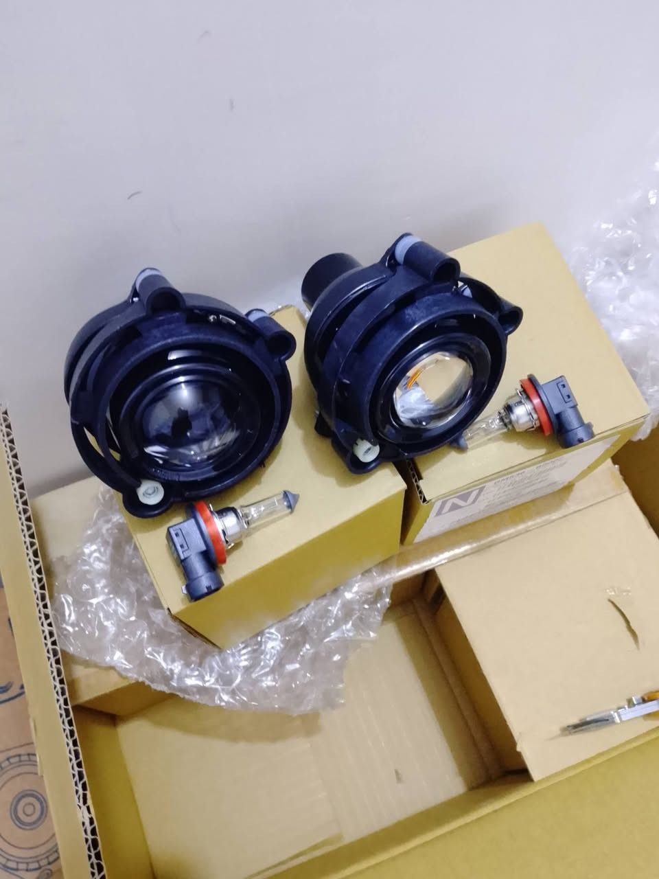 بروجكتر دعاميه امبالا شكل القديم 
صناعه تايوان مع الكلوبات جديد 
***********
***********
