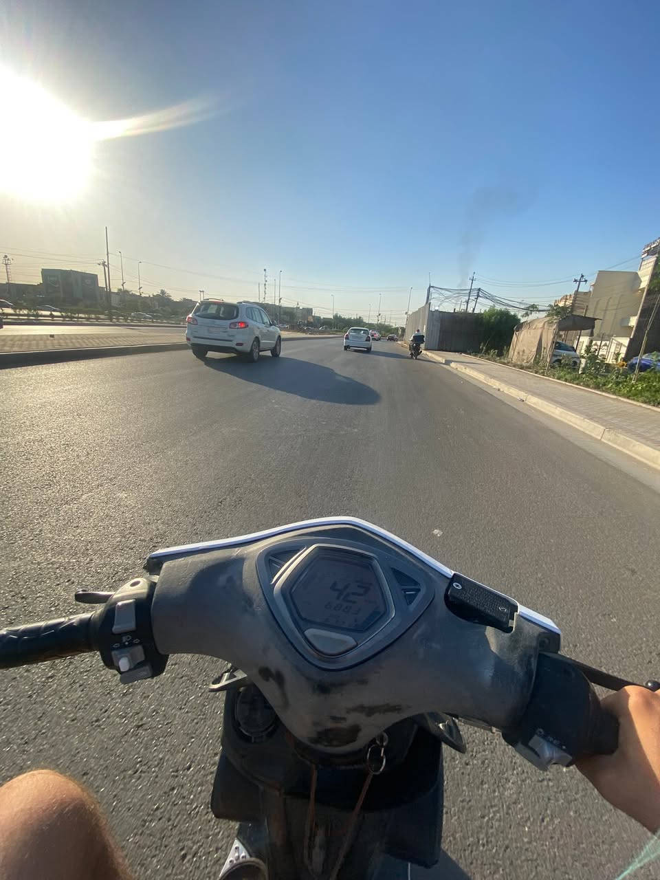 مضلع نوزل نازله بل رابع نقصه تريشه وبريك كدام بجمها موجود بس بي كسر وكلشي شغال بيها هورن سكنات زنون قفل جنطه وتزويد بيها اصلي كدامكم مراوس ببوليس نضيفه كيوزي او مسطره مكاني كاظميه


**إذا كنت صاحب هذا الإعلان وتريد حذفه لأي سبب، رجاءا أرسل رسالة إلى الدعم الفني**