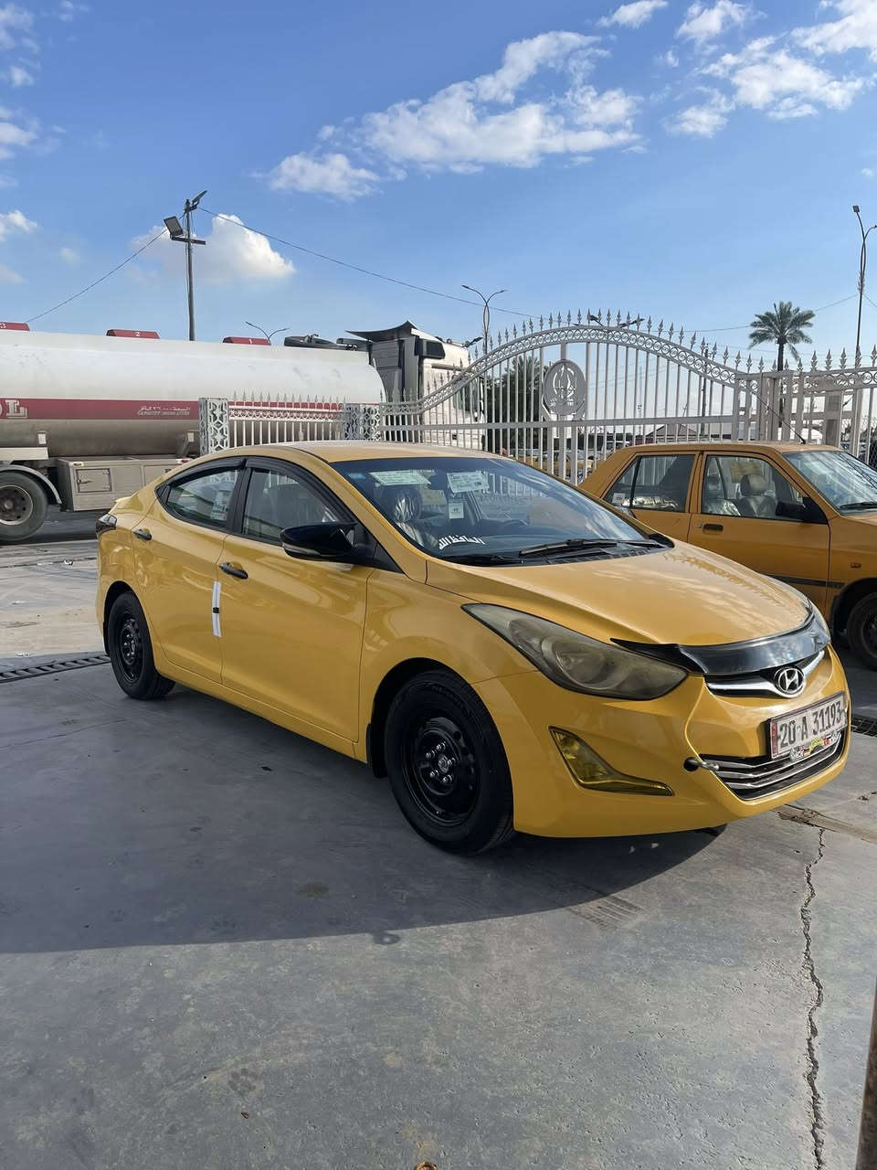 السلام عليكم النترا 2013 خليجي مكينه 1600 دوش سياره جديده كامله من كلشي مكينه كير تبريد تخم تاير حداديه رقم ديالى دولي بسمي تريد وكاله تريد تحويل مكاني بغداد ***********
