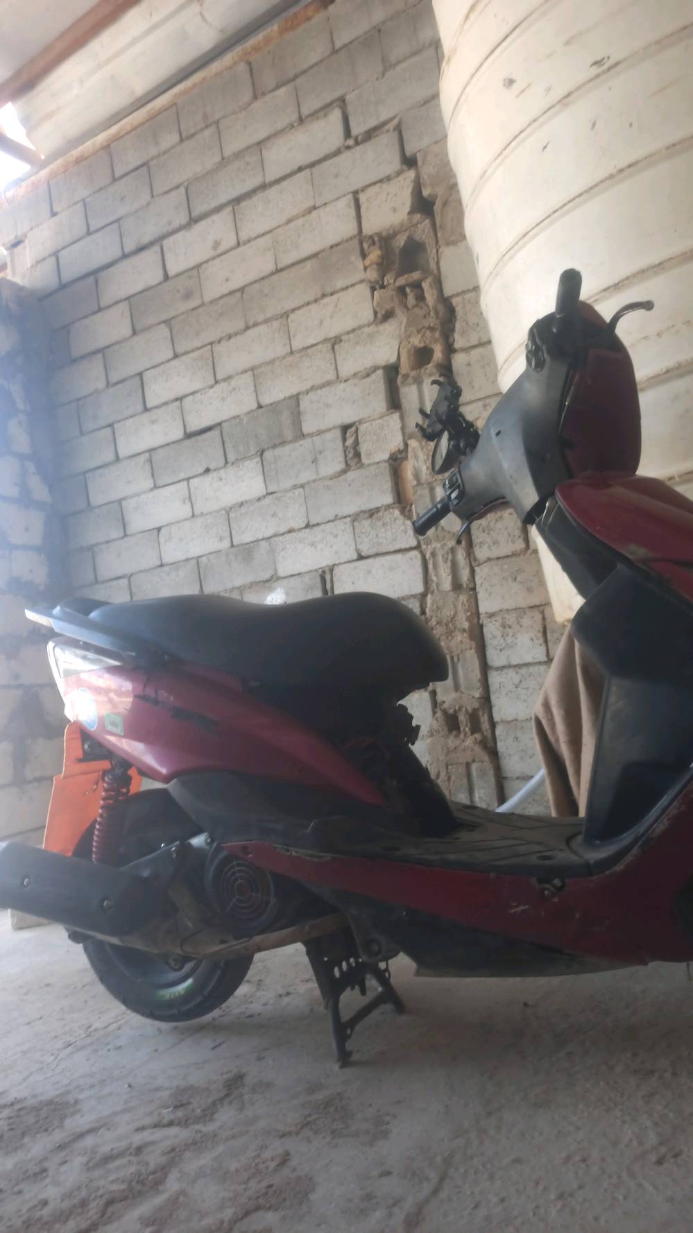 سلام عليكم 
دراجة ماكس ثعلب GTR دراجة مال رمبه المكيه شرط ما مفتوحة ولا محطوط عليها سبانه افحص وين ميعجبك شلعه ومعدل تراي فول لللاخير الدراجة مال جناي مرتبه تواير بريكات ارقى شي دهن كل اسبوعين فول للاخير سعرها 575 وبيها مجال شي بسيط للشراي ويدلل مكانها كوفه شارع المعمل واتساب ***********/***********