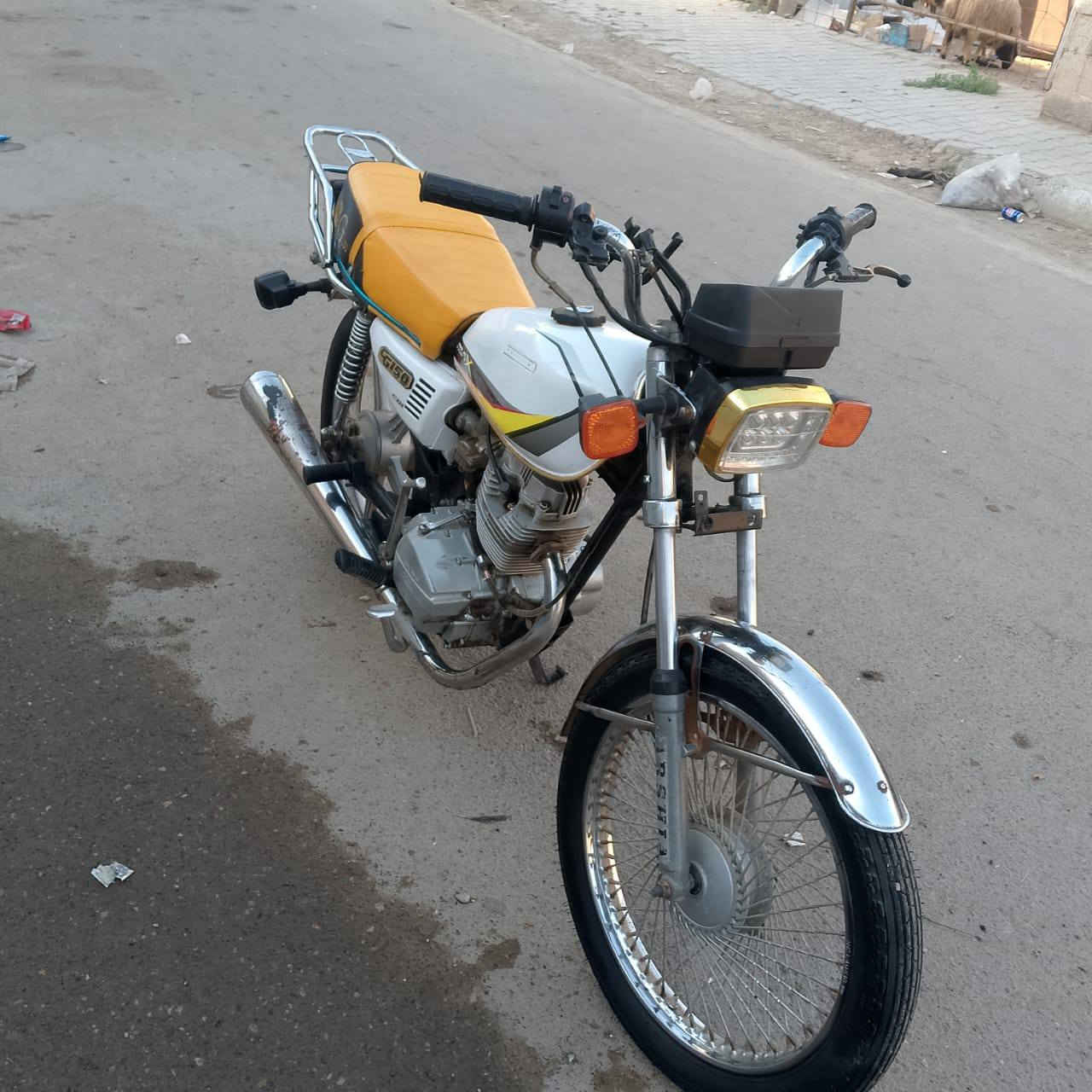 سيفان موديل 20
بغداد الحسينيه ***********
350
