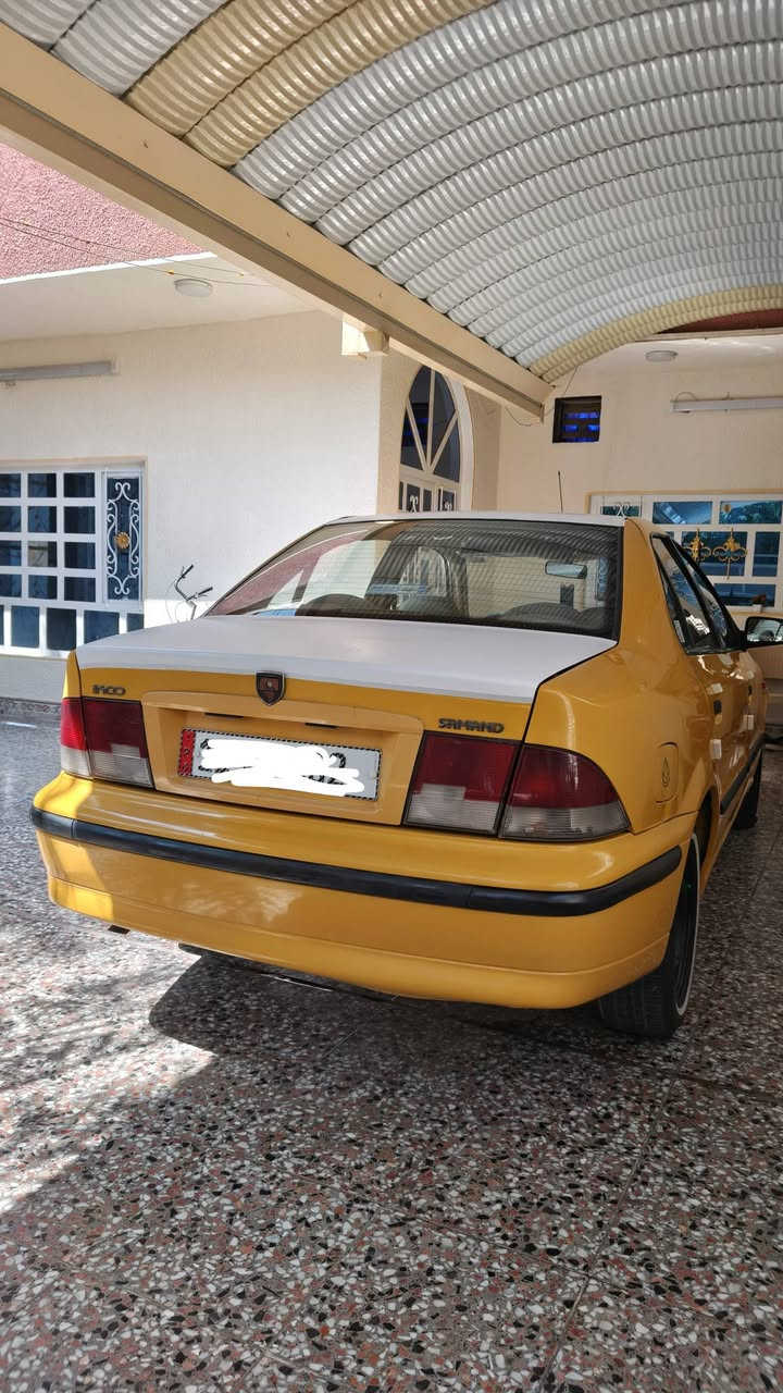سلام وعليكم سمند موديل ٢٠١١ سيارة نضيفة وجاهزة مكينةو كير و حدادية  خير من الله تبريد ثلج بيهة صبغ جاملغ امامي يمنة وبيهة صبغ داير جاملغ خلفي يسرة والدوس بدون ضربة دواخل بلادية رقم بغداد جديد مصفرة هيئة وغرامات سنوية جديدة مكان بغداد سعر ٣٤ رقم ***********
