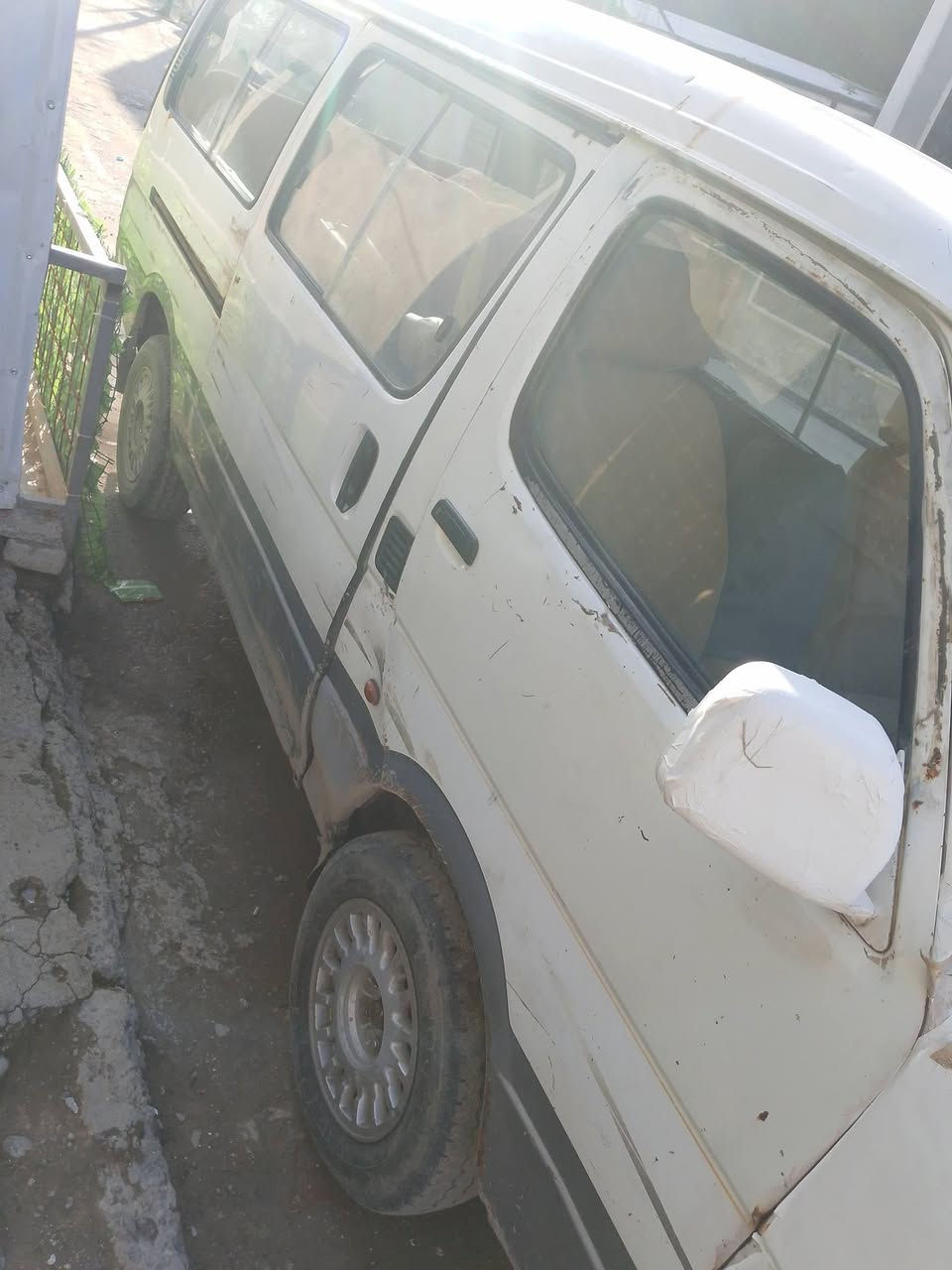 سلام عليكم فتون قردة كير مكينة اكسل مكفولات وشرط صدر تعبان تخم تاير باتري راديتر واتر بم كابريتر كلة جديد ابيع أو مراوس بستة بريجو بدون عادي نتراهم السعر 19وبيهة مجال مكاني البياع شرطة الرابعة 
*********** ملاحظة مداكهة غرامات ابيع هل موجود
