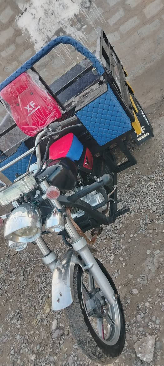 ستوته موديل ٢٠ محرك ٢٥ اي نقص مابيه بس باتري السعر مليون وميتين الشاري يتصل ***********
