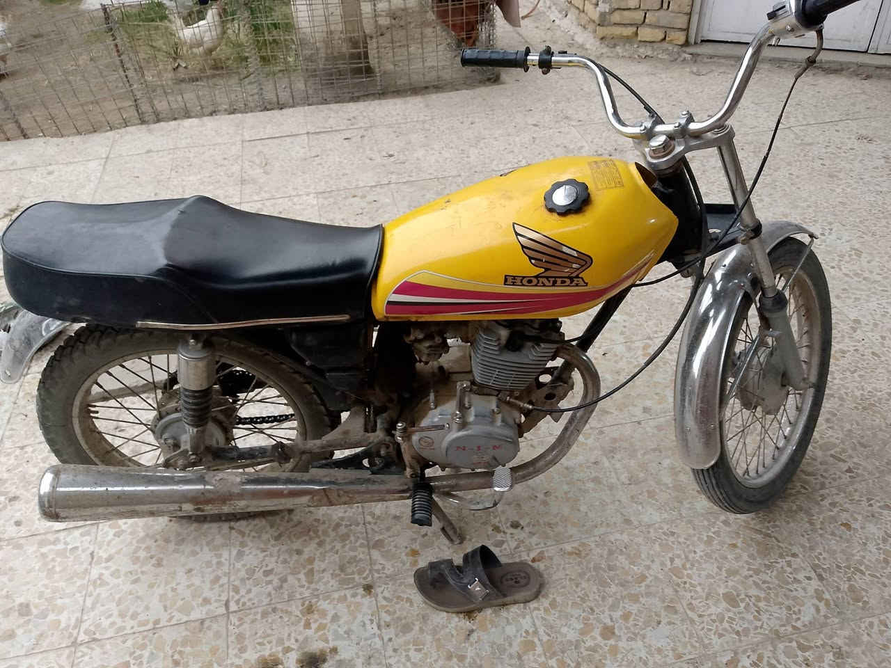 السلام عليكم متاح كلك كلك كلك اكاتبك عن سرقه فقط  اوراقهه ضاعت عدي بل بيت اليريدهه بخدمته مثل ما واضح بصوره مكاني شارع الوكفه القديق كتر البجاسم سعرهه 200 قفل اليريدهه يخابرني   ***********
