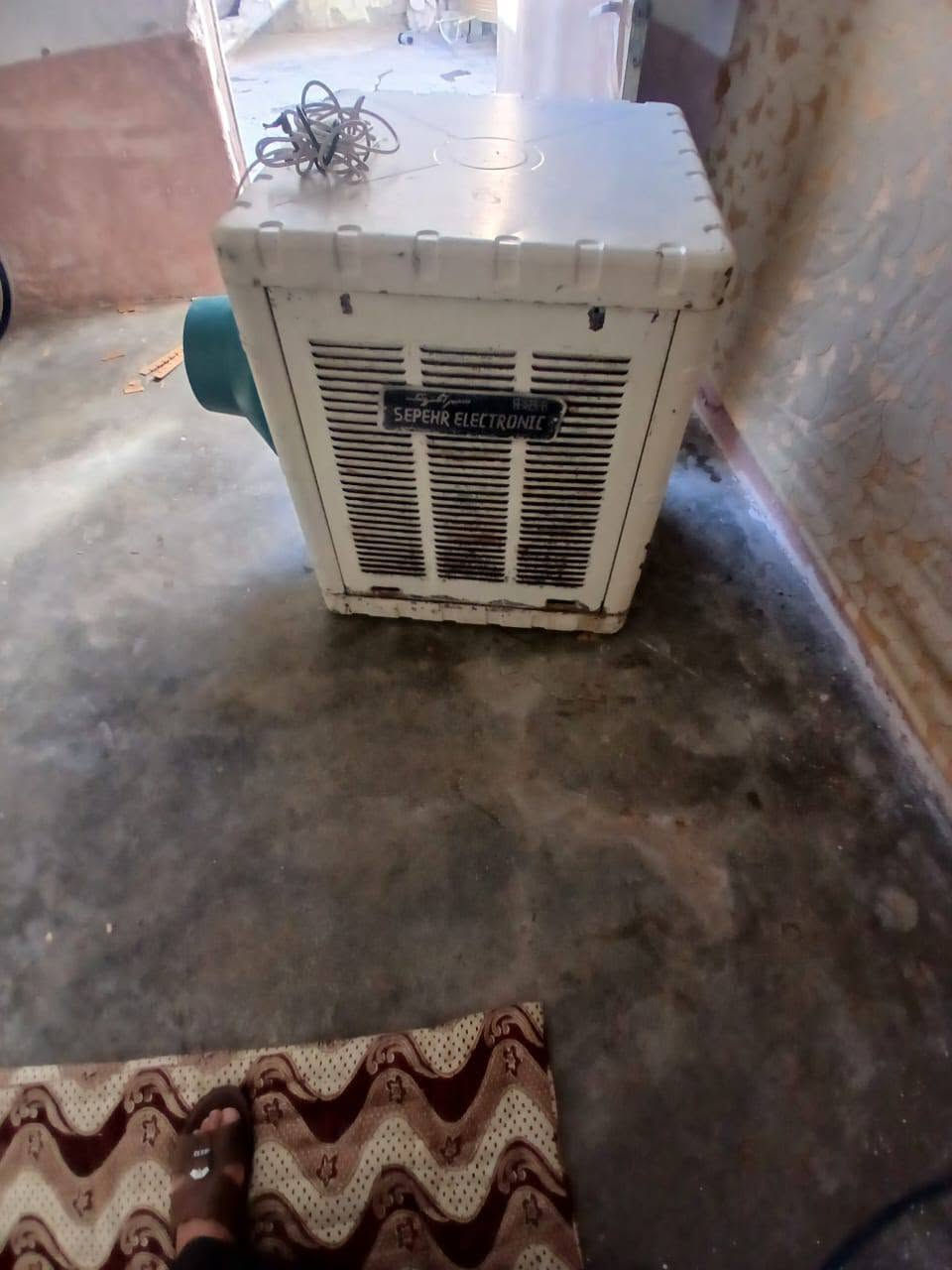 مبرده الكتريك  جاهزه مابي عيب سرعه وحده سعر 75 بي مجال قليل ***********
